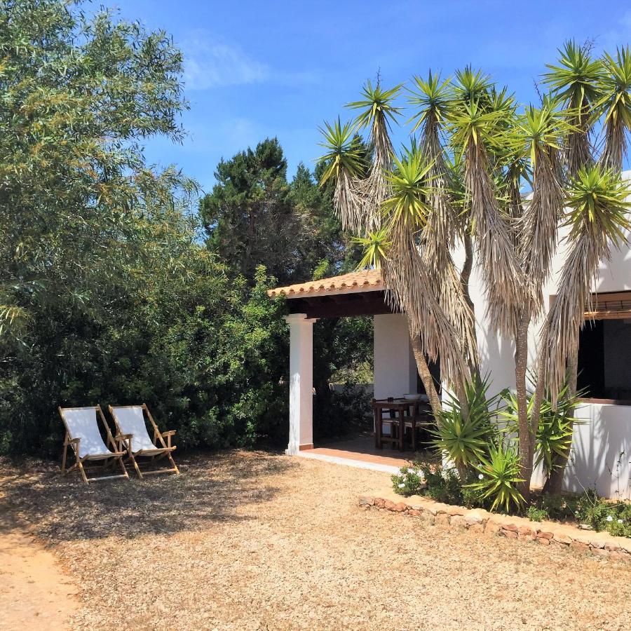 Apartamentos Laura Playa De Migjorn Es Migjorn Exterior foto